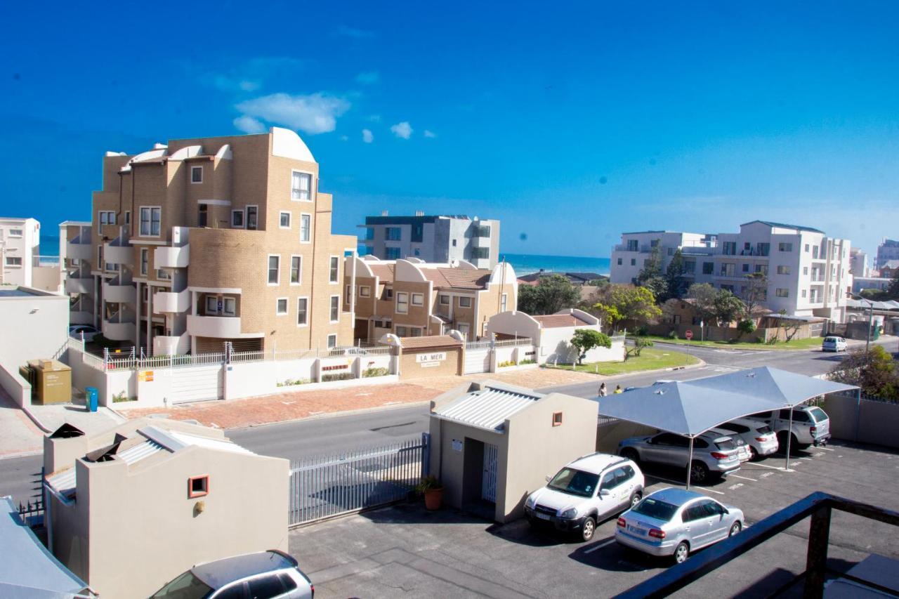 Caline Vip Apartments, Beach Close بلوبيرجستراند المظهر الخارجي الصورة