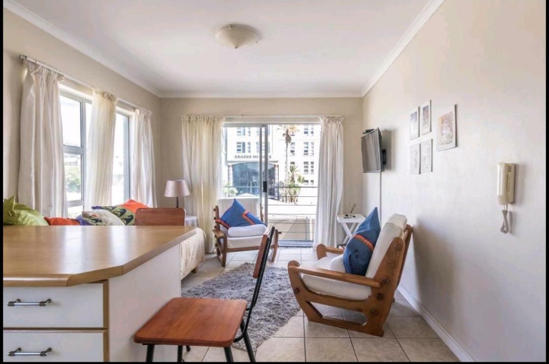 Caline Vip Apartments, Beach Close بلوبيرجستراند المظهر الخارجي الصورة